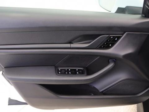 Porsche TAYCAN BEV 79KWH 4S AUTO 4P