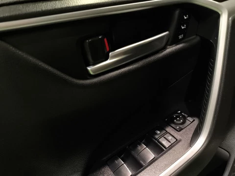 Toyota Rav4 220H Luxury 4x2 e-CVT 160 kW (218 CV)