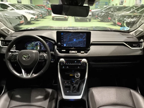 Toyota Rav4 220H Luxury 4x2 e-CVT 160 kW (218 CV)