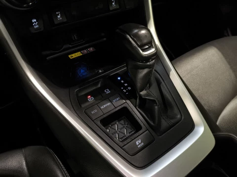 Toyota Rav4 220H Luxury 4x2 e-CVT 160 kW (218 CV)