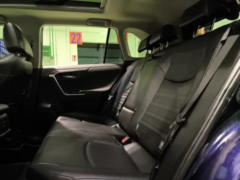Toyota Rav4 220H Luxury 4x2 e-CVT 160 kW (218 CV)
