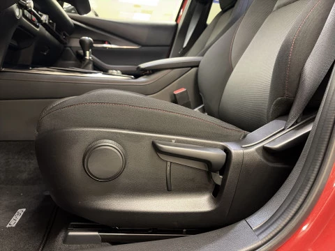 Mazda CX-30 e-SKYACTIV G MHEV Homura 103 kW (140 CV)