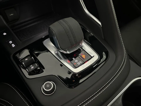 Jaguar E-Pace 2.0D I4 163 PS AWD Auto MHEV R-Dynamic S