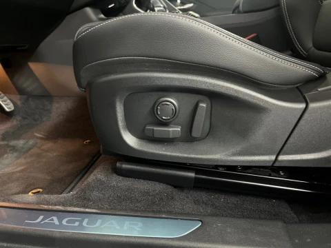 Jaguar E-Pace 2.0D I4 163 PS AWD Auto MHEV R-Dynamic S