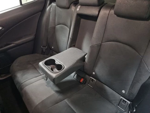 Lexus UX 2.0 250h Business