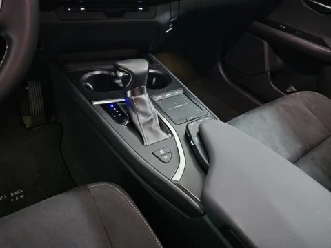 Lexus UX 2.0 250h Business