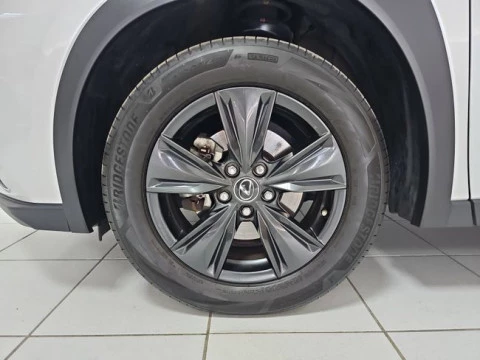 Lexus UX 2.0 250h Business