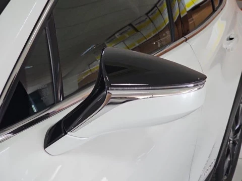 Lexus UX 2.0 250h Business