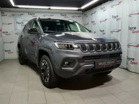 Jeep Compass 4Xe 1.3 PHEV 177kW Trailhawk AT AWD Jeep Compass 4Xe 1.3 PHEV 177kW Trailhawk AT AWD