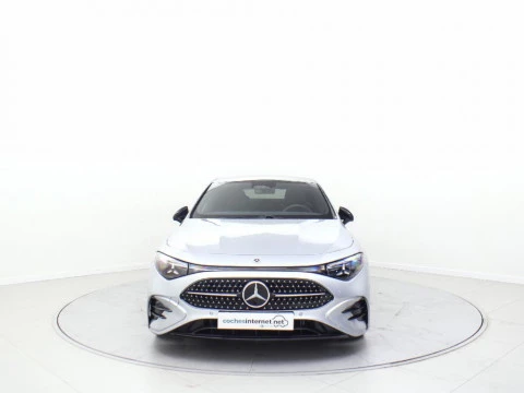 Mercedes-Benz CLA 1.5 CLA 180 MHEV DCT 136 4P