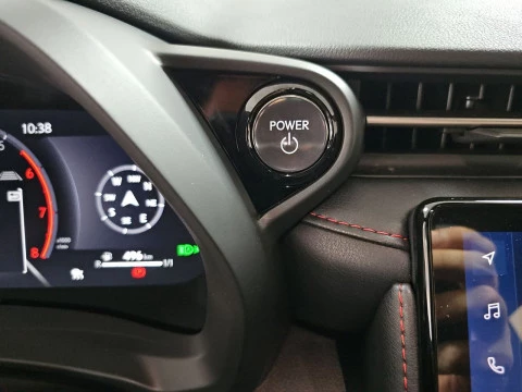 Lexus LBX 1.5 136cv HEV Elegant+ Black