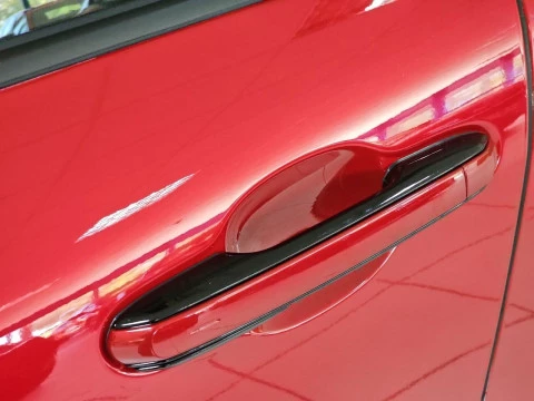 Lexus LBX 1.5 136cv HEV Elegant+ Black