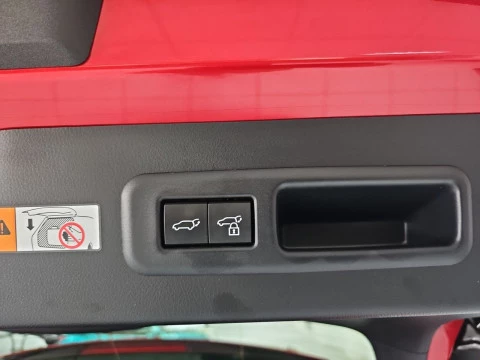 Lexus LBX 1.5 136cv HEV Elegant+ Black