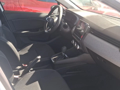 Renault Clio Evolution full hybrid E-Tech 145 (103Kw)