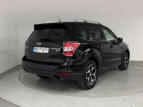 Subaru Forester 2.0 CVT Executive Plus