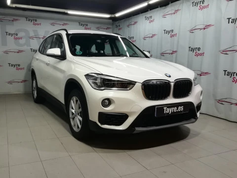BMW X1 sDrive18dA Business BMW X1 sDrive18dA Business