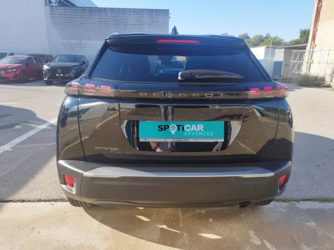 Peugeot 2008 Allure Gasolina 100 S&S 6 Vel. MAN