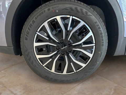 EBRO S700 1.5 TGDI PHEV Luxury E-CVT