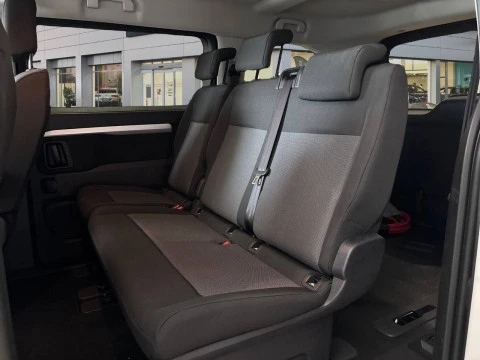 Peugeot e-Traveller Business Elect 100kW Bat 50 kWh Standard