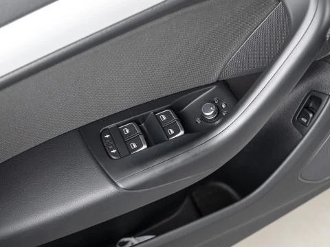 Audi Q3 Sport edition 2.0 TDI