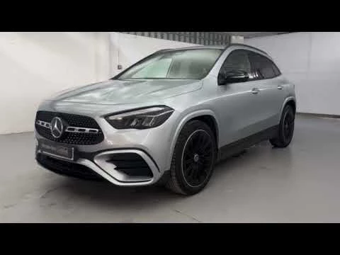 Mercedes-Benz GLA 200