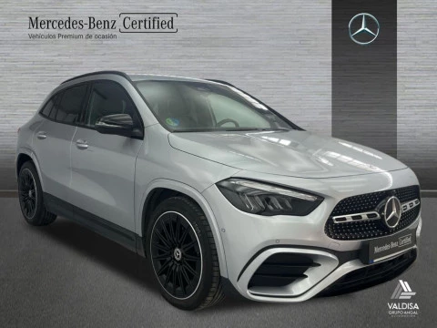 Mercedes-Benz GLA 200