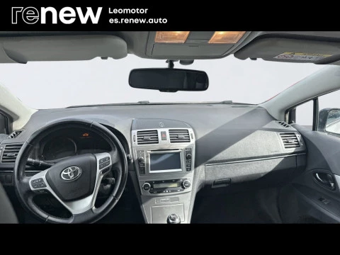 Toyota Avensis   140 Advance