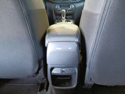 Nissan Juke DIG-T 84 kW (114 CV) DCT 7V N-Connecta