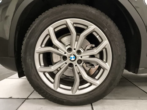 BMW X3 xDrive20i 135 kW (184 CV)