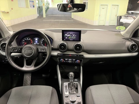 Audi Q2 design 35 TFSI 110 kW (150 CV) S tronic