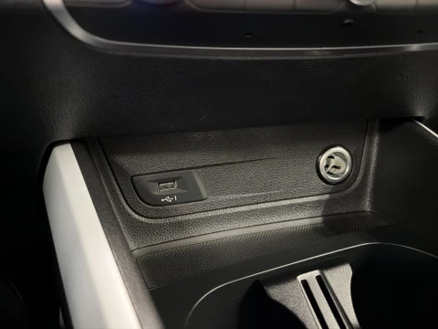 Audi Q2 design 35 TFSI 110 kW (150 CV) S tronic