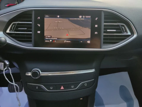 Peugeot 308 SW Style BlueHDi 130 S&S EAT8