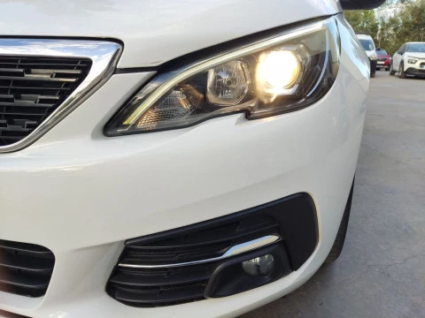 Peugeot 308 SW Style BlueHDi 130 S&S EAT8