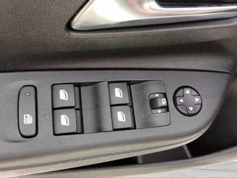 Opel Corsa 1.2T XHL GS 74 kW (100 CV)