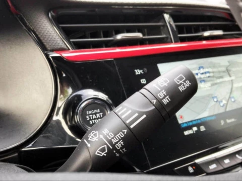 Opel Corsa 1.2T XHL GS 74 kW (100 CV)