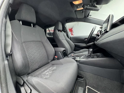 Toyota Corolla 1.8 125H ACTIVE TECH E-CVT TOU SPORT