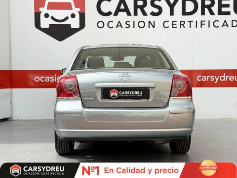 Toyota Avensis 2.0 D-4D Advance