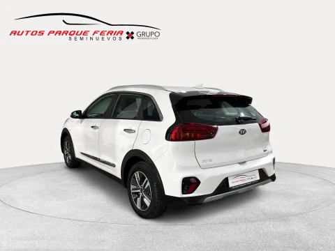 Kia Niro 1.6 GDi HEV 104kW (141CV) Emotion