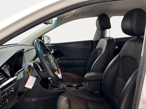 Kia Niro 1.6 GDi HEV 104kW (141CV) Emotion