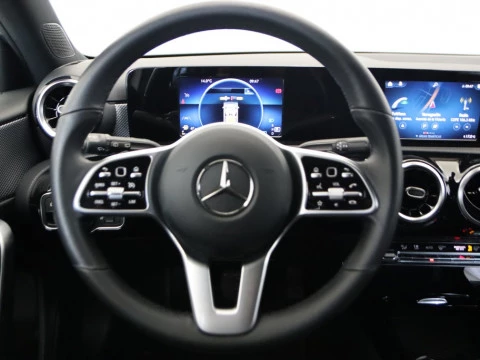 Mercedes-Benz A-CLASS CLASE A 180 D DCT 5P