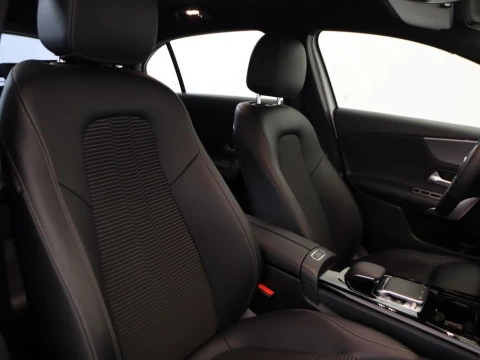 Mercedes-Benz A-CLASS CLASE A 180 D DCT 5P