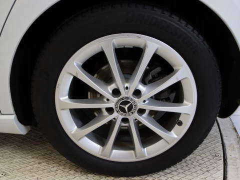 Mercedes-Benz A-CLASS CLASE A 180 D DCT 5P