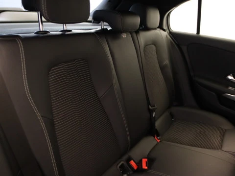 Mercedes-Benz A-CLASS CLASE A 180 D DCT 5P