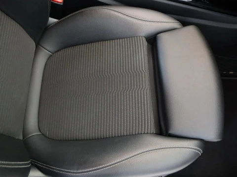 Mercedes-Benz A-CLASS CLASE A 180 D DCT 5P