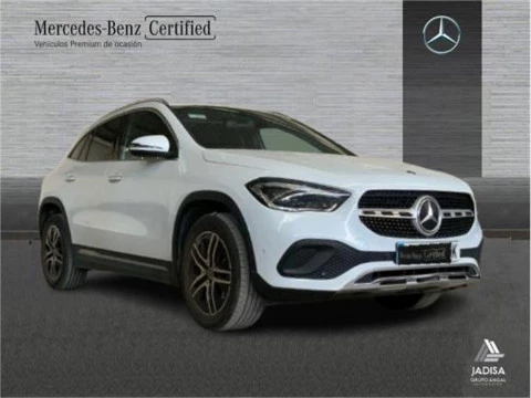 Mercedes-Benz GLA 200 D 4MATIC