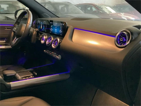 Mercedes-Benz GLA 200 D 4MATIC