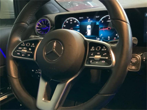 Mercedes-Benz GLA 200 D 4MATIC