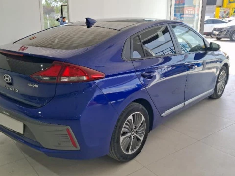 Hyundai IONIQ 1.6 GDI PHEV KLASS DCT 5P