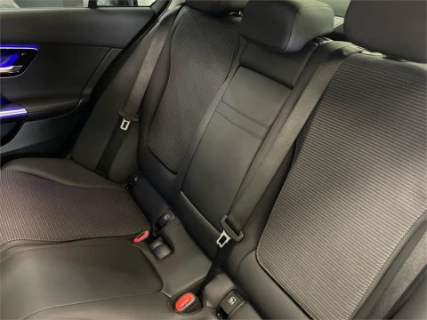 Mercedes-Benz Clase C 220 d Berlina