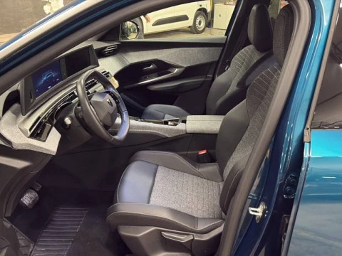 Peugeot 3008 Hybrid 1.2 107KW Allure eDCS6